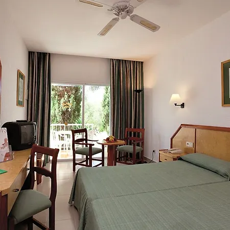 Hotel Flipflop Cala Romantica 3*